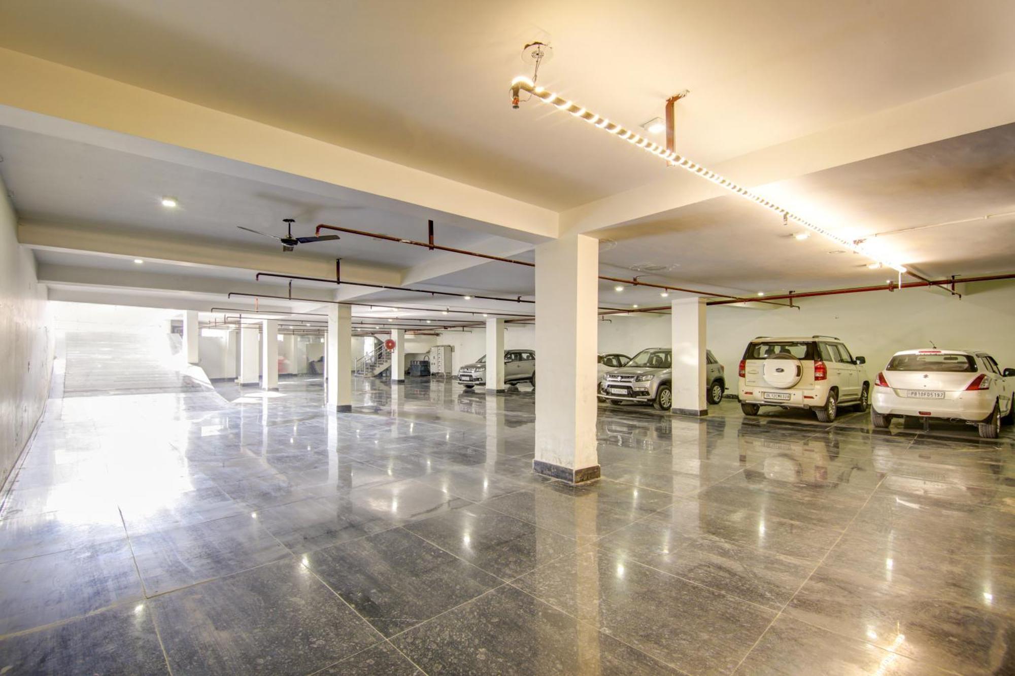 Hotel Park Tree Delhi Airport By Prithvi Palace With Free Airport Transsfer New Delhi