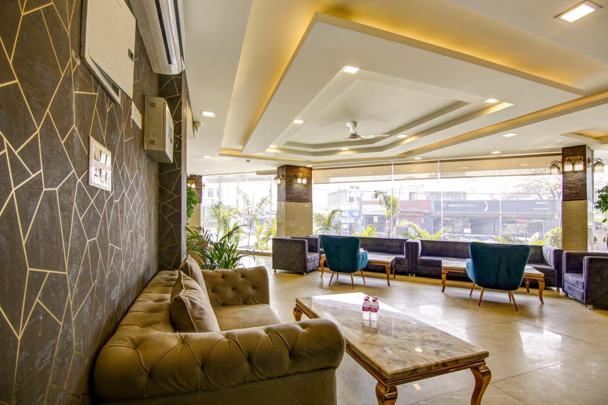 Park Tree Delhi Airport By Prithvi Palace With Free Airport Transsfer