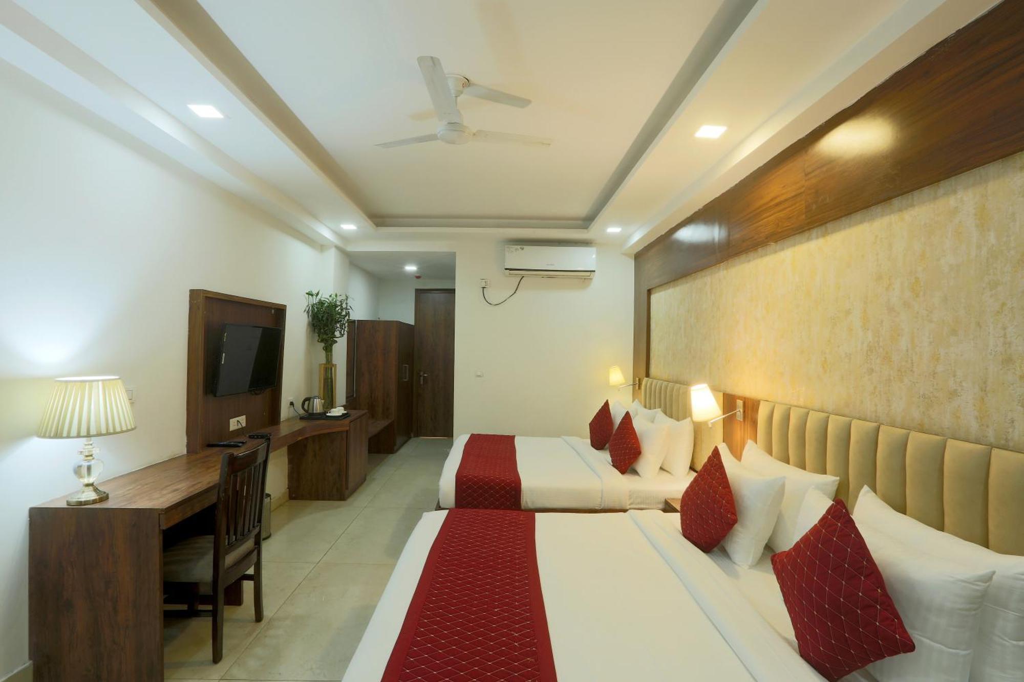 Park Tree Delhi Airport By Prithvi Palace With Free Airport Transsfer Hotel New Delhi